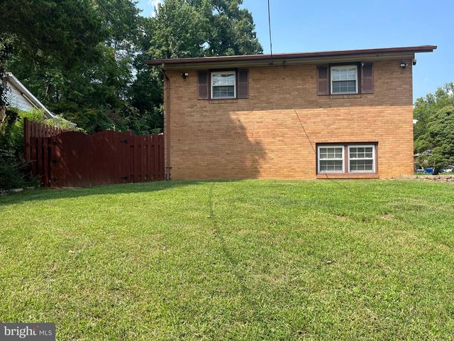 7708 EDMONSTON RD, College Park, MD 20740