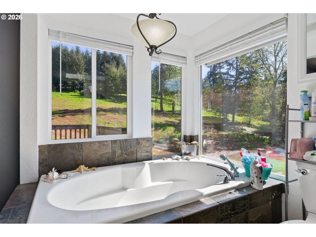 21303 Sw HELLS CANYON Rd, Sherwood, OR 97140