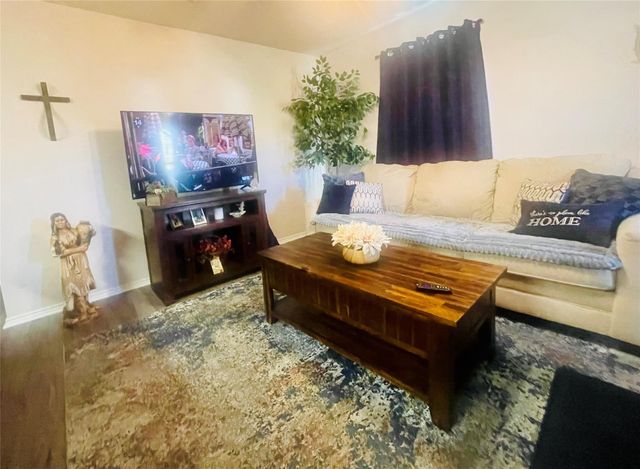 704 Claremont PKWY A AND B, Marble Falls, TX 78654