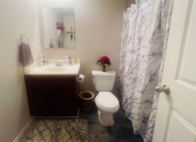 704 Claremont PKWY A AND B, Marble Falls, TX 78654