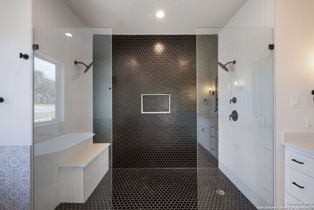 34813 Thanksgiving Trail, Bulverde, TX 78163