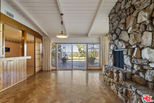 4555 Don Diego Drive, Los Angeles, CA 90008