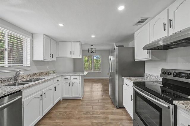28353 TANGLEWOOD DRIVE, Wesley Chapel, FL 33543