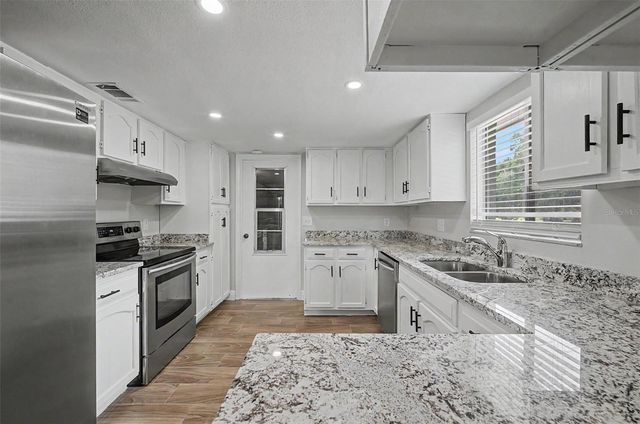 28353 TANGLEWOOD DRIVE, Wesley Chapel, FL 33543