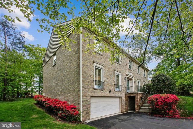 9208 FALL RIVER LN, Potomac, MD 20854