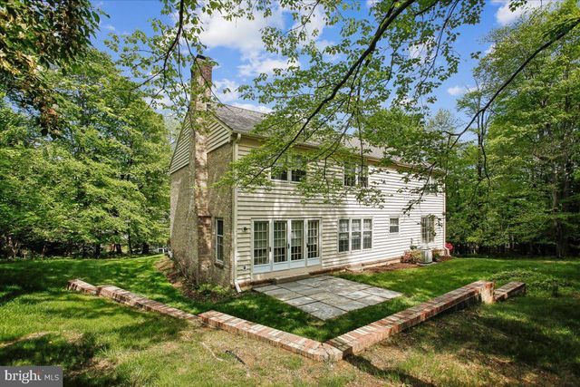 9208 FALL RIVER LN, Potomac, MD 20854