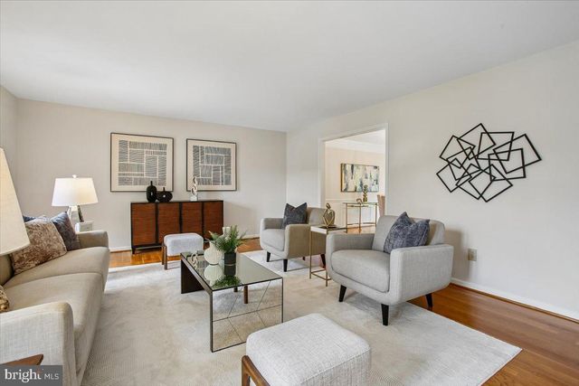 9208 FALL RIVER LN, Potomac, MD 20854