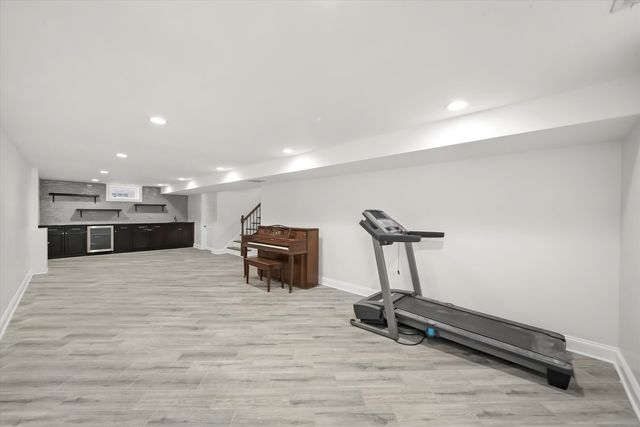 7518 Karlov Avenue, Skokie, IL 60076