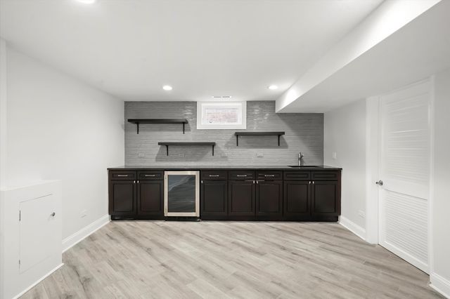 7518 Karlov Avenue, Skokie, IL 60076