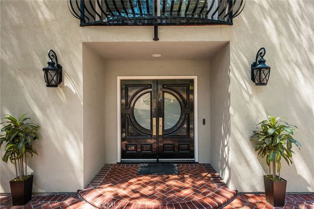 8355 La Sierra, Whittier, CA 90605