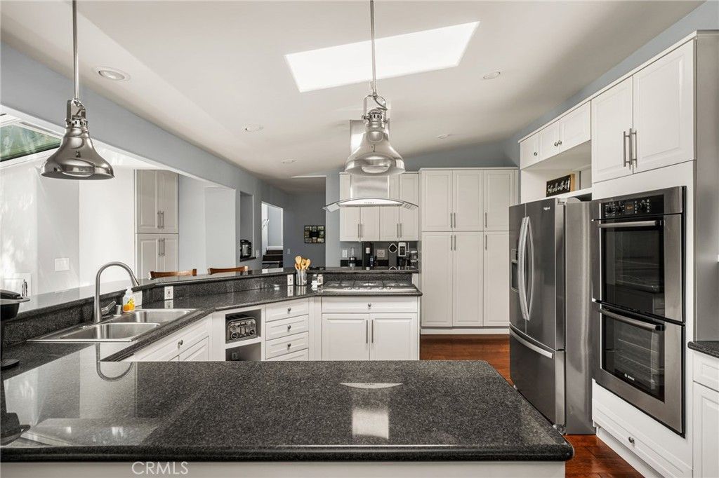 Image 21 of property listing at 8355 La Sierra, Whittier, CA 90605