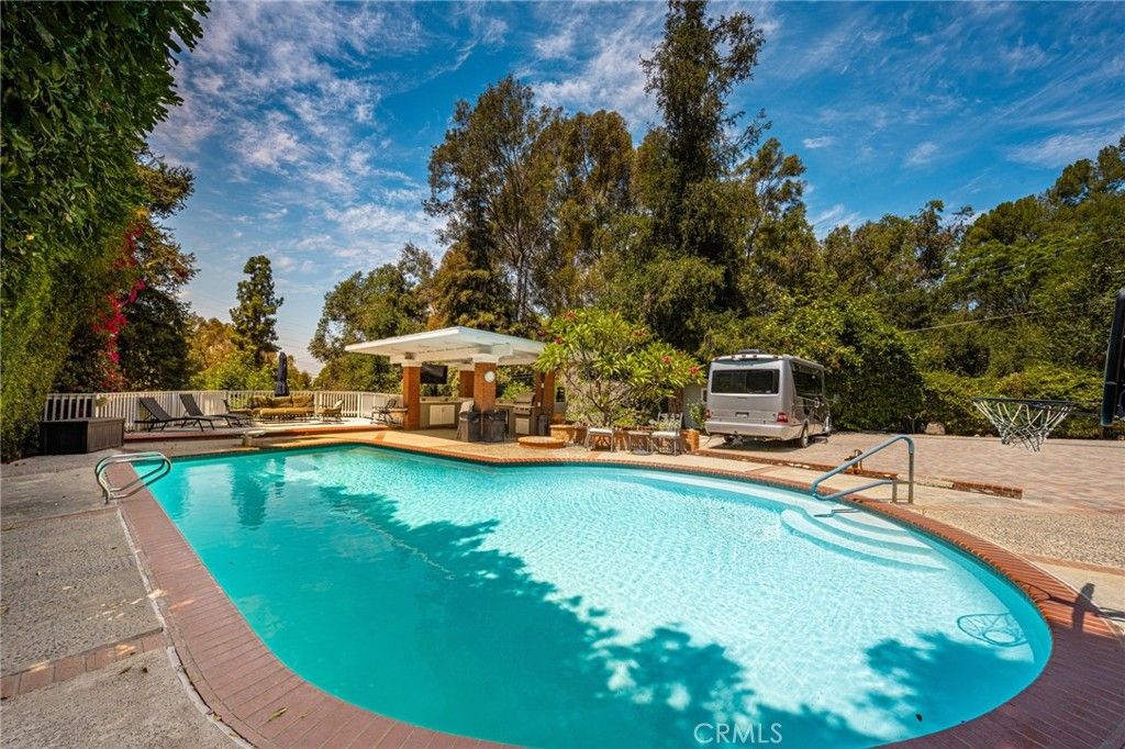 Image 51 of property listing at 8355 La Sierra, Whittier, CA 90605
