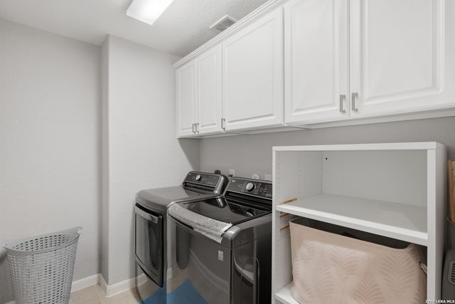 11423 Wake Robin, San Antonio, TX 78253