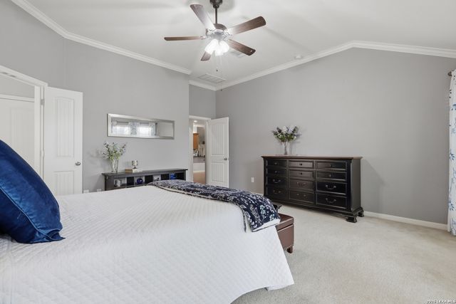 11423 Wake Robin, San Antonio, TX 78253