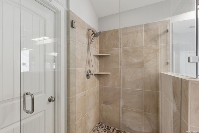 11423 Wake Robin, San Antonio, TX 78253