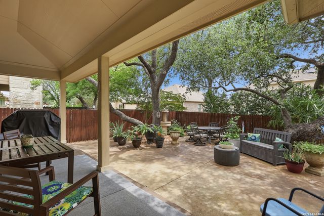 11423 Wake Robin, San Antonio, TX 78253