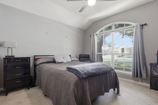 11423 Wake Robin, San Antonio, TX 78253
