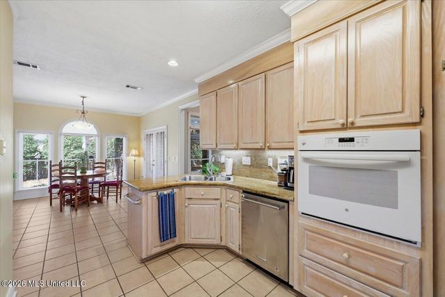 321 Indian Gate Circle, Ridgeland, MS 39157