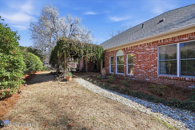 321 Indian Gate Circle, Ridgeland, MS 39157