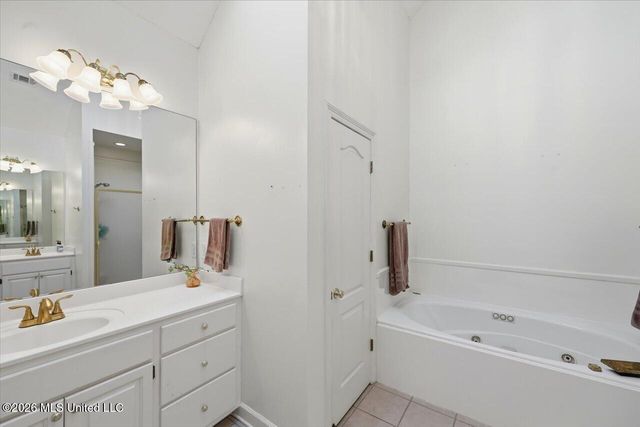 321 Indian Gate Circle, Ridgeland, MS 39157