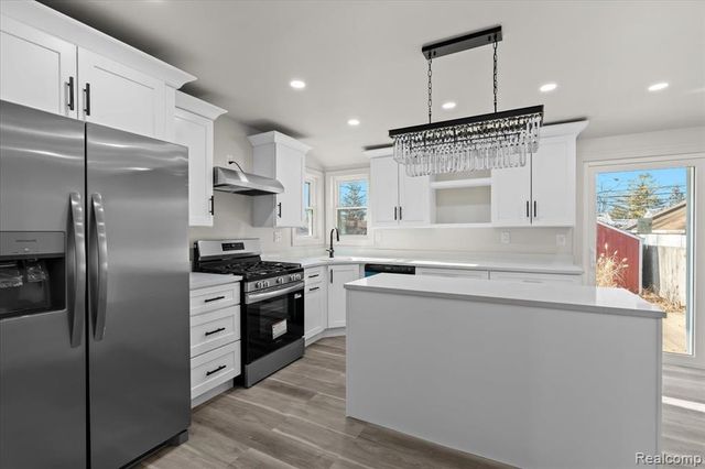 26059 Brush Street, Madison Heights, MI 48071