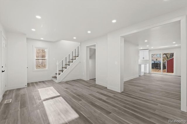 26059 Brush Street, Madison Heights, MI 48071