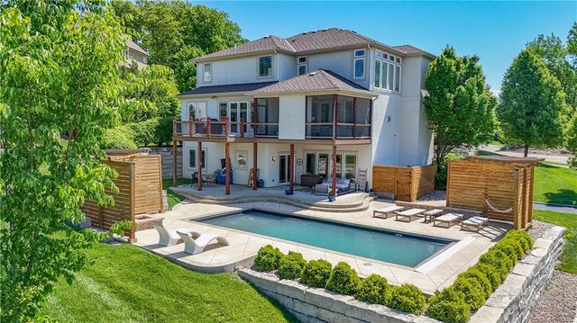 4140 N Redbud Lane, Riverside, MO 64150