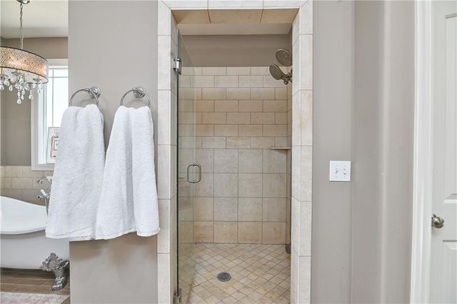 4140 N Redbud Lane, Riverside, MO 64150