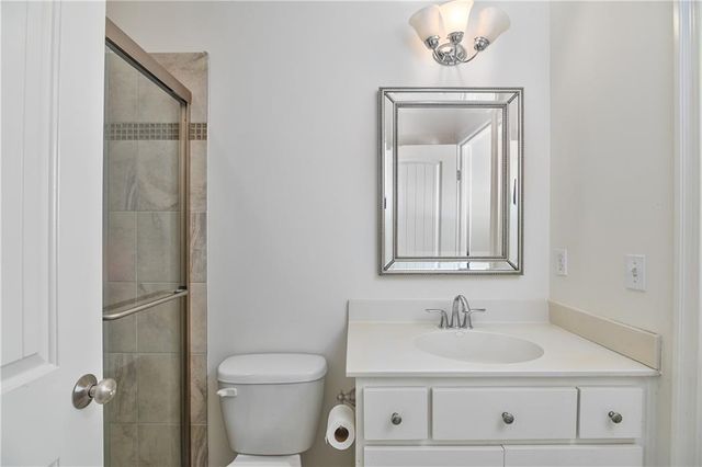 4140 N Redbud Lane, Riverside, MO 64150