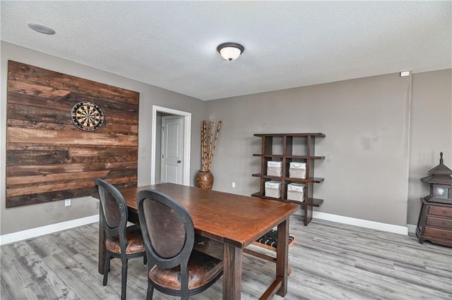 4140 N Redbud Lane, Riverside, MO 64150