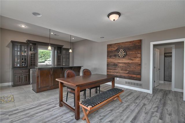 4140 N Redbud Lane, Riverside, MO 64150