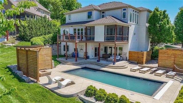 4140 N Redbud Lane, Riverside, MO 64150