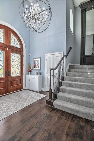 4140 N Redbud Lane, Riverside, MO 64150