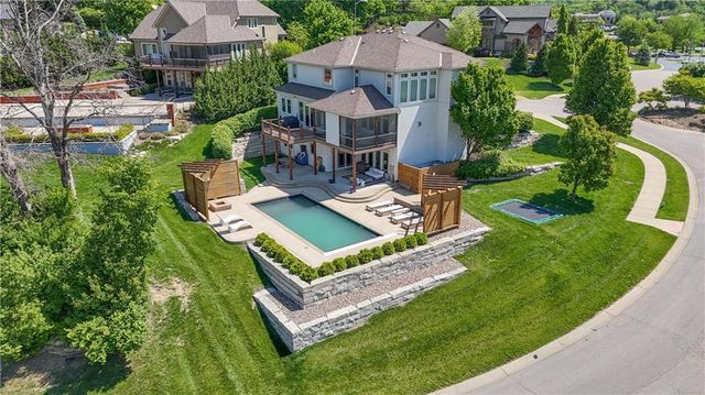 4140 N Redbud Lane, Riverside, MO 64150