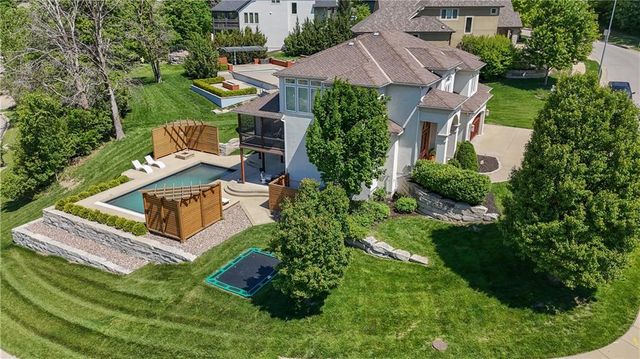 4140 N Redbud Lane, Riverside, MO 64150