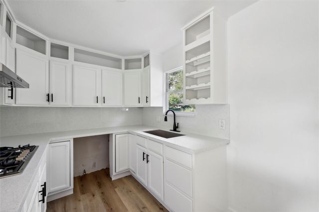 750 Jeny Lane, Beaumont, TX 77707