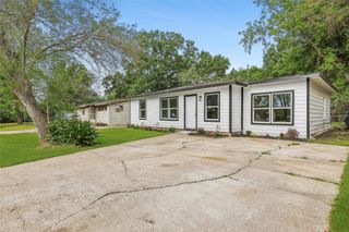 750 Jeny Lane, Beaumont, TX 77707