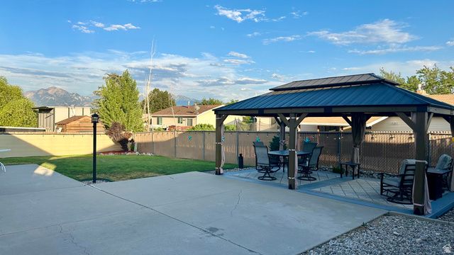 5015 W NIAGARA CIR, Salt Lake City, UT 84118