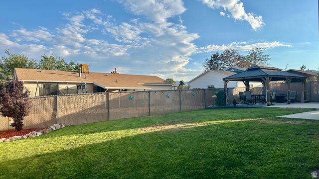 5015 W NIAGARA CIR, Salt Lake City, UT 84118