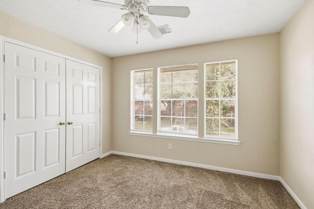 4251 Meadowchase Lane, Houston, TX 77014