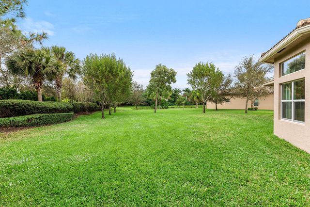 12139 Glacier Bay Drive, Boynton Beach, FL 33473