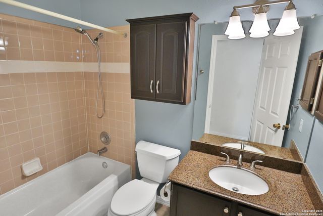 5851 Spring Crossing, San Antonio, TX 78247