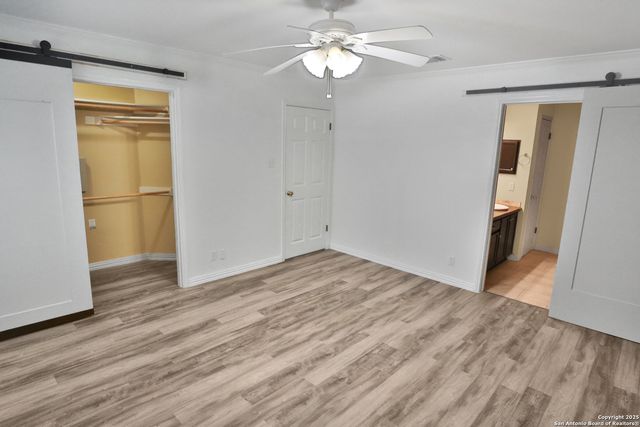 5851 Spring Crossing, San Antonio, TX 78247