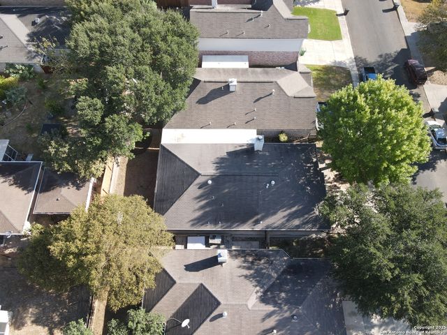 5851 Spring Crossing, San Antonio, TX 78247