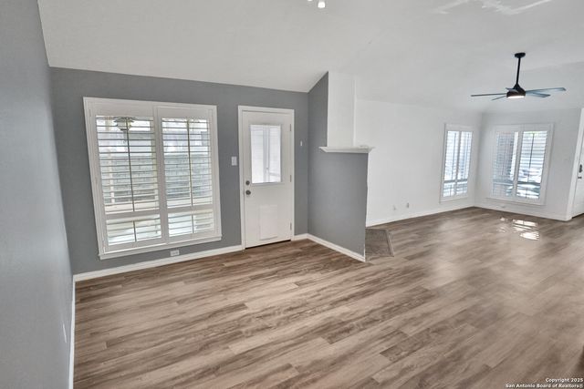 5851 Spring Crossing, San Antonio, TX 78247