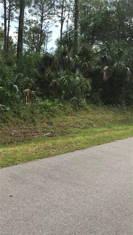 2780 66th AVE NE, Naples, FL 34120