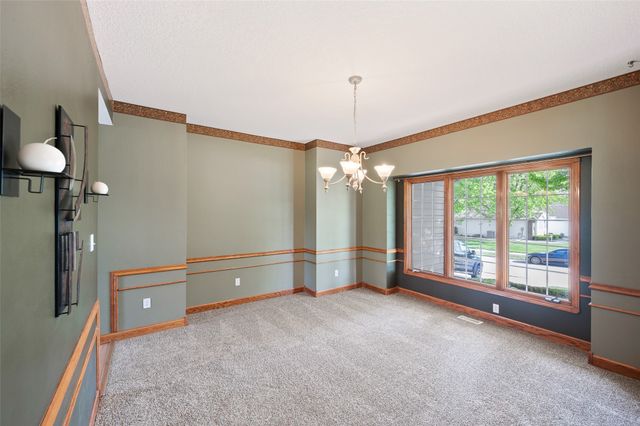 4920 Claremont Court, Pleasant Hill, IA 50327