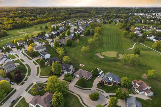 4920 Claremont Court, Pleasant Hill, IA 50327