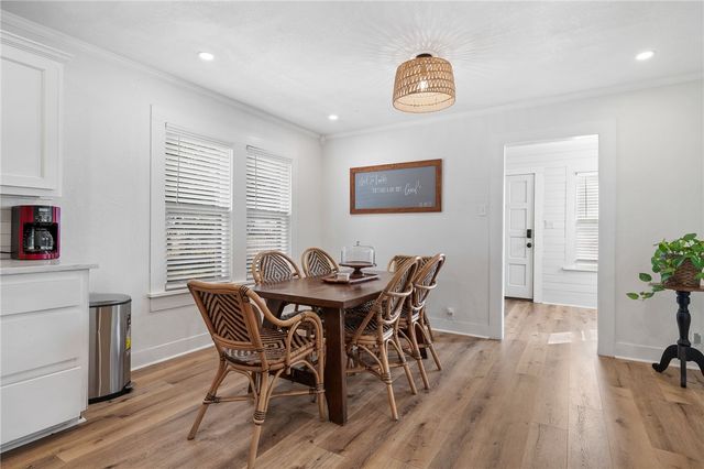 513 Moore, Portland, TX 78374