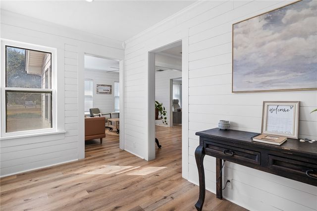 513 Moore, Portland, TX 78374